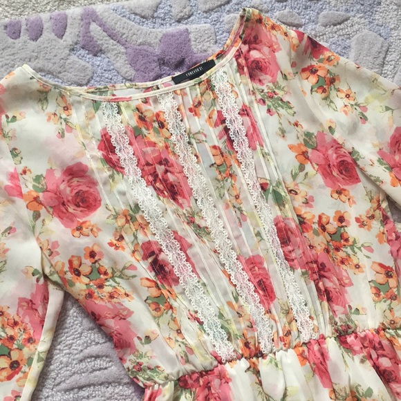 Floral maxi dress from Forever 21 - Picture 2 of 3